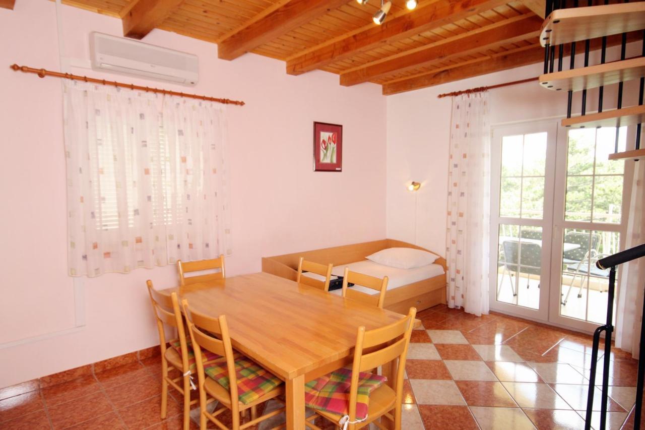 Apartments With A Swimming Pool Jadranovo, Crikvenica - 3238 Екстер'єр фото